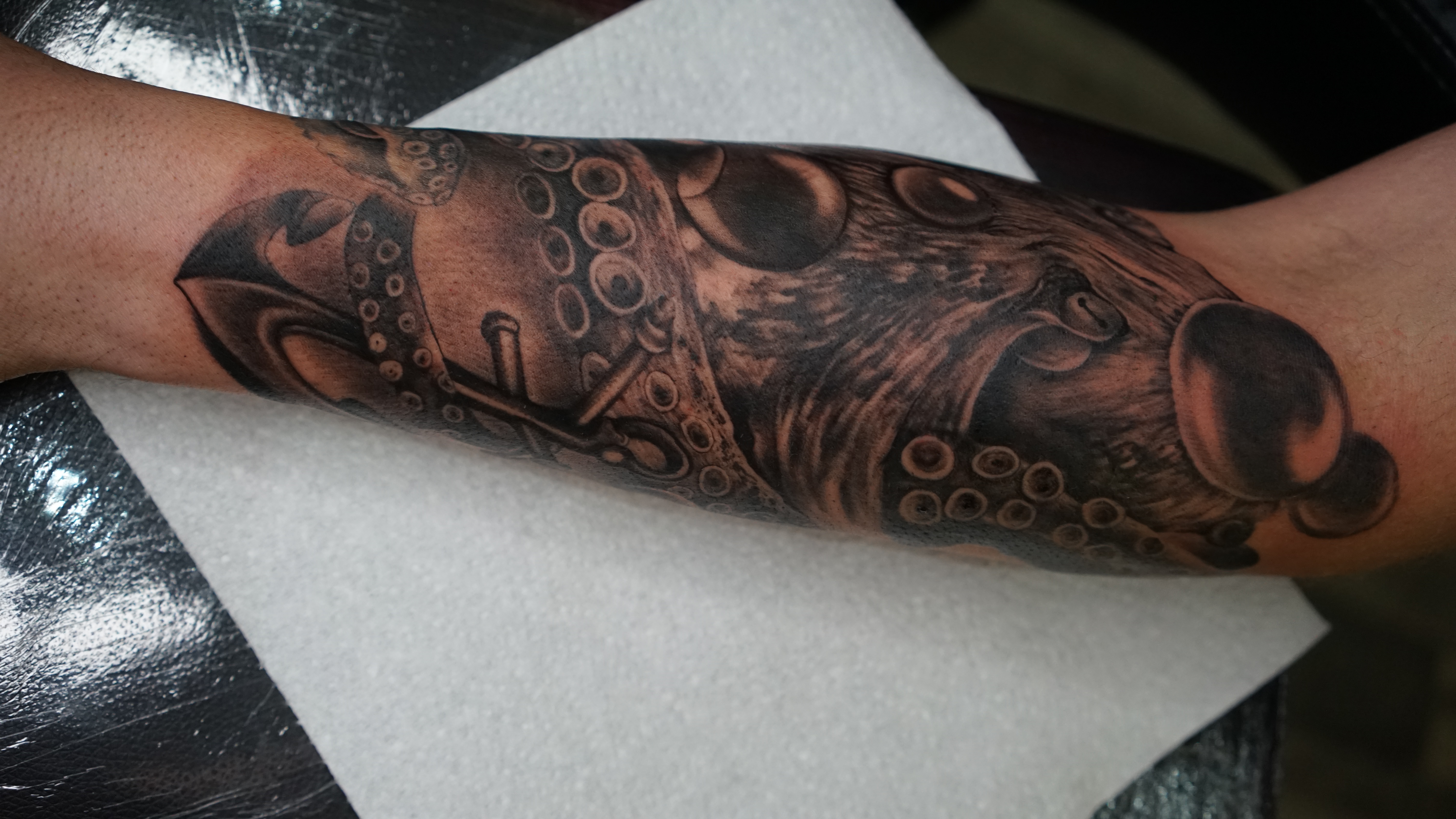Realism Gallery tattoo example at Block 50